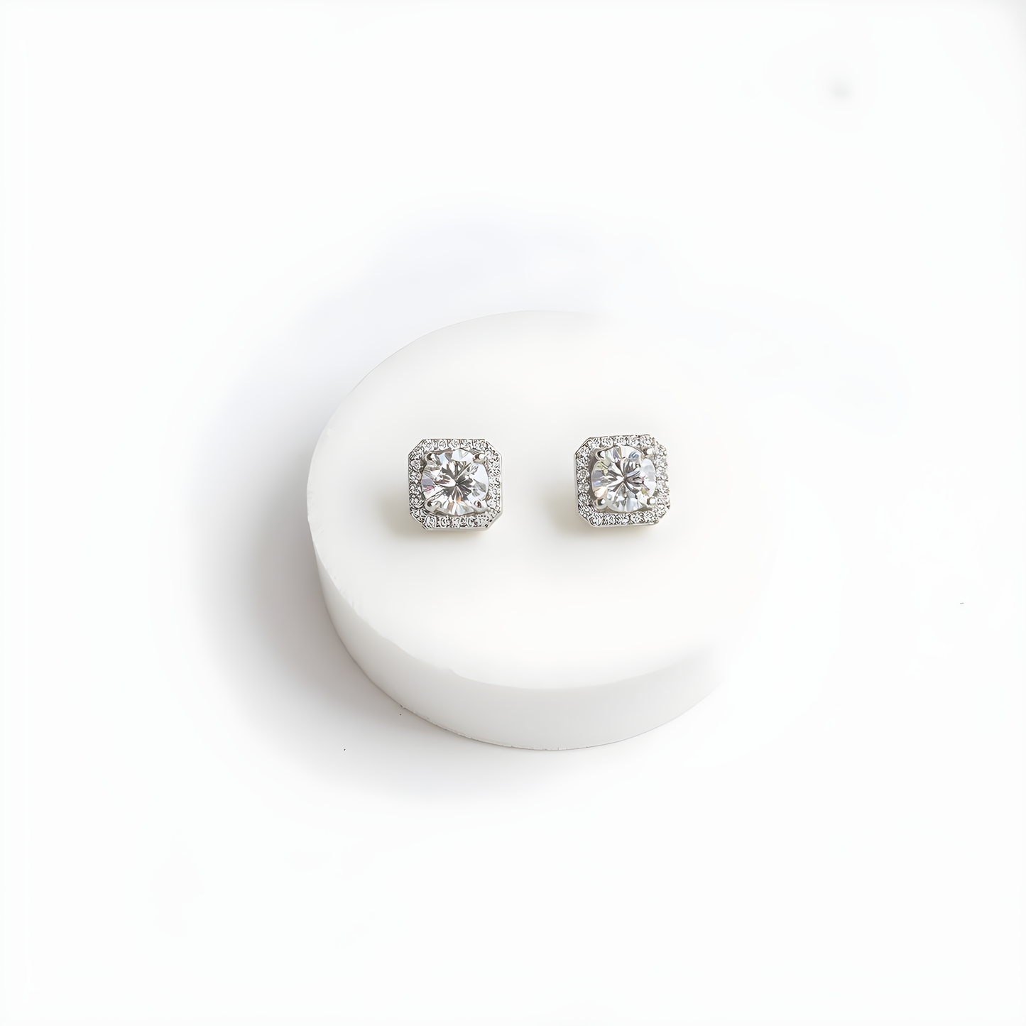 Halo Radiance Studs