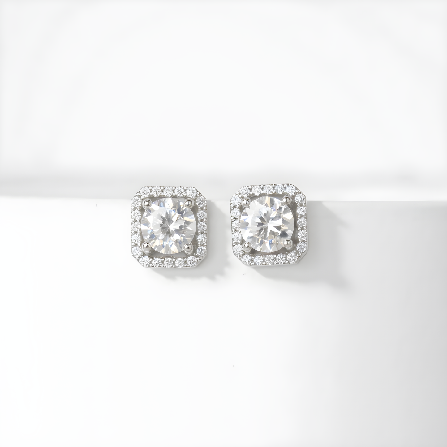 Halo Radiance Studs